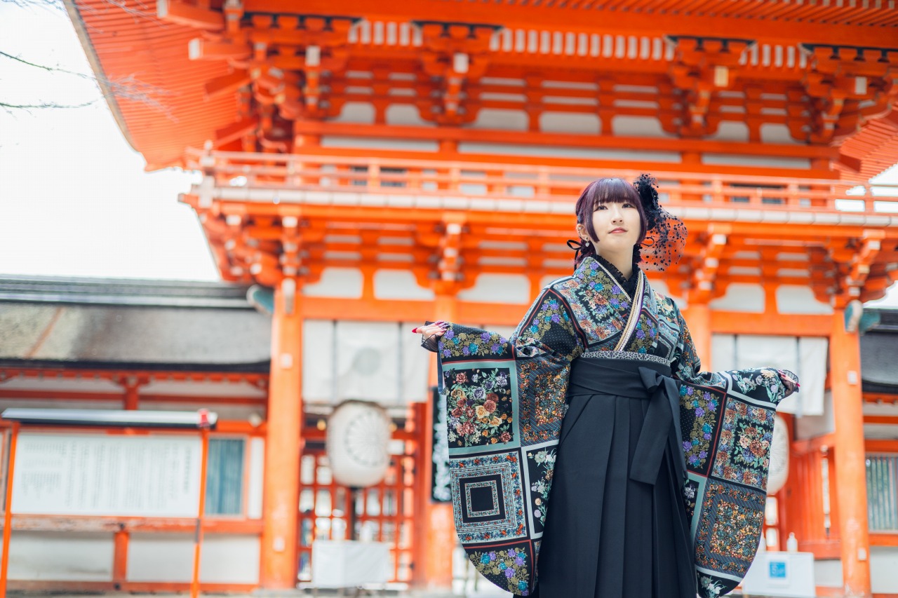 Kyoto photoshooting at shrine(kimono)