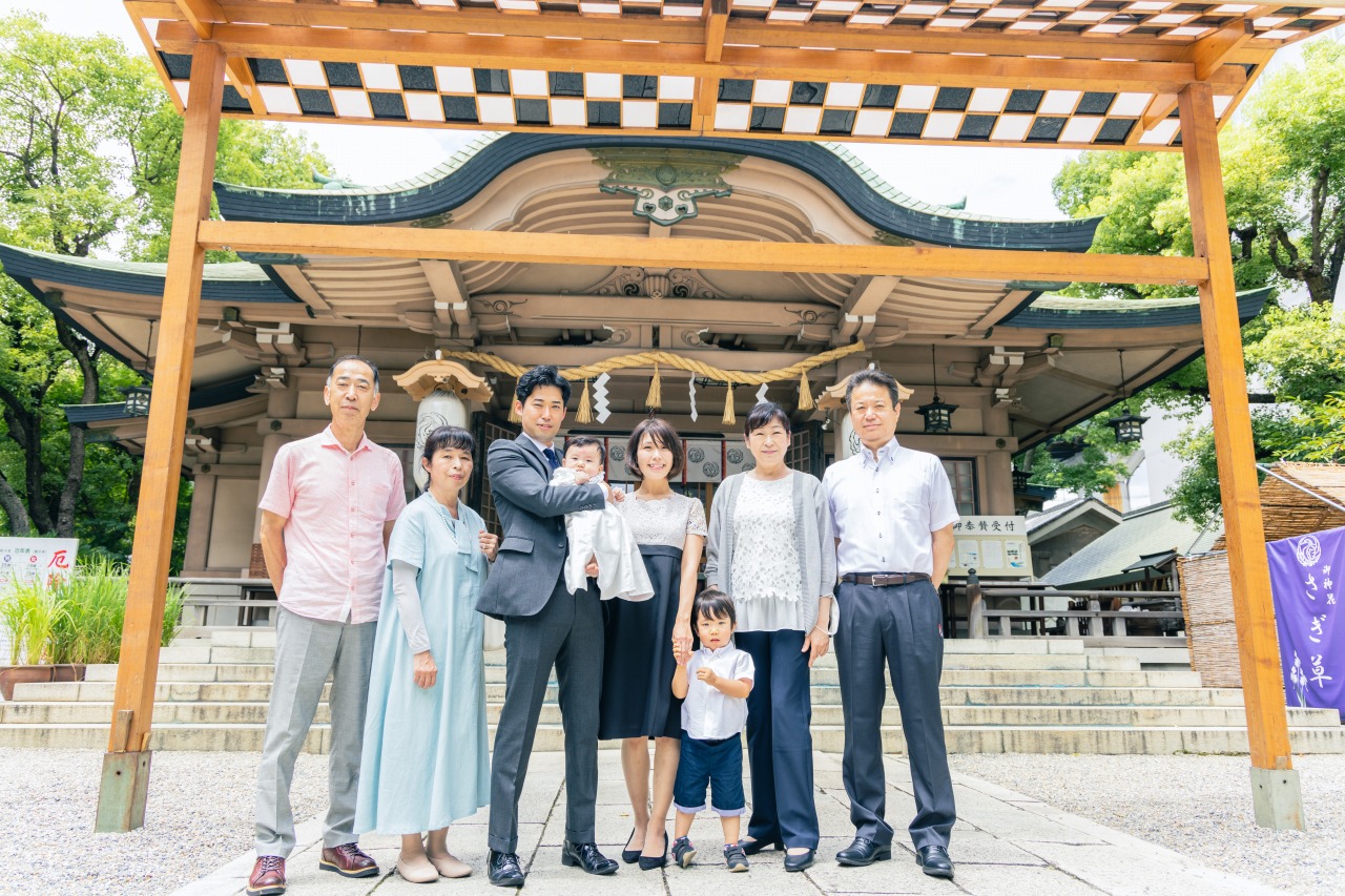 大阪の神社でのお宮参り写真08