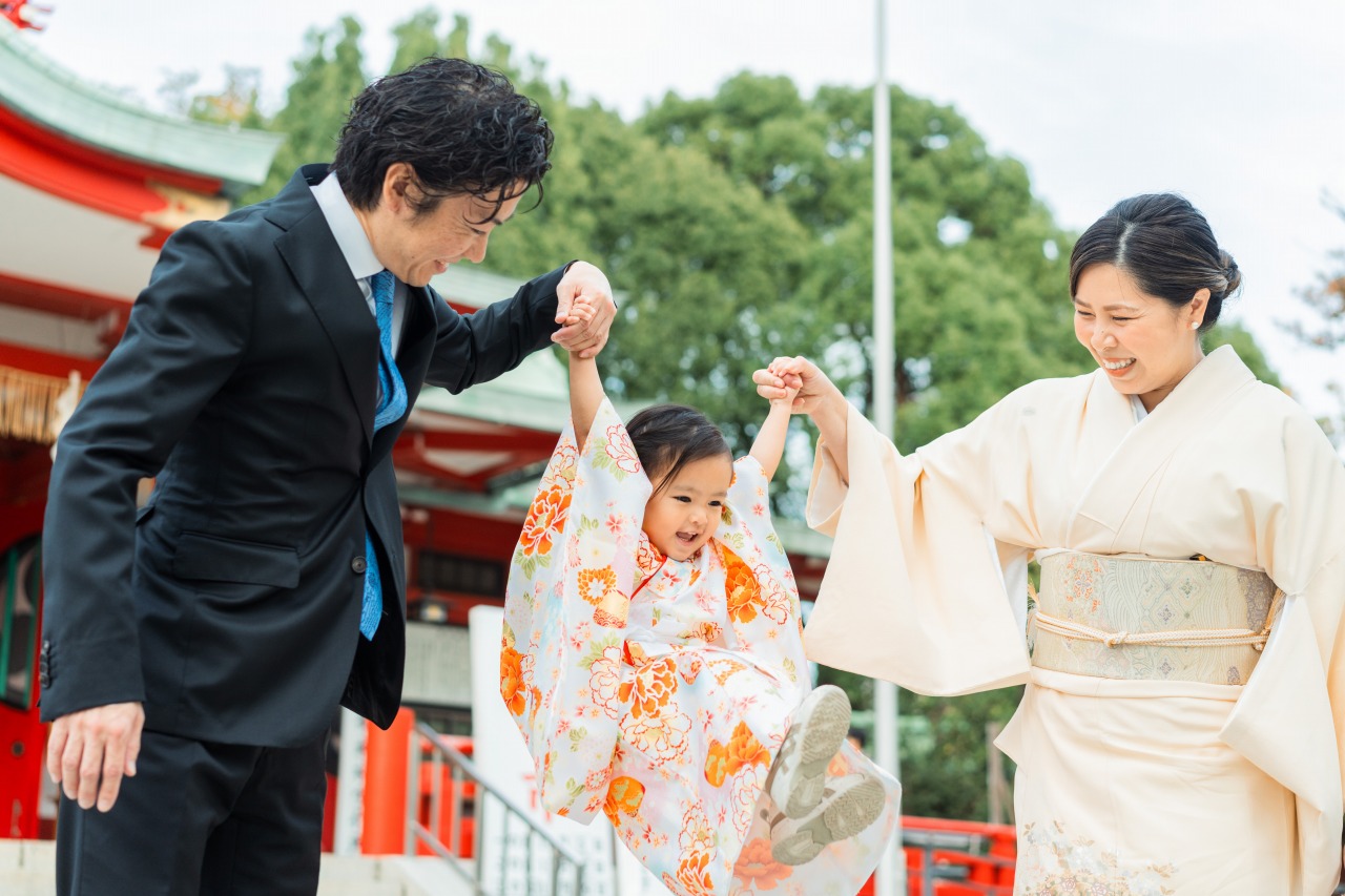 境内での七五三オフショット(富岡八幡宮)