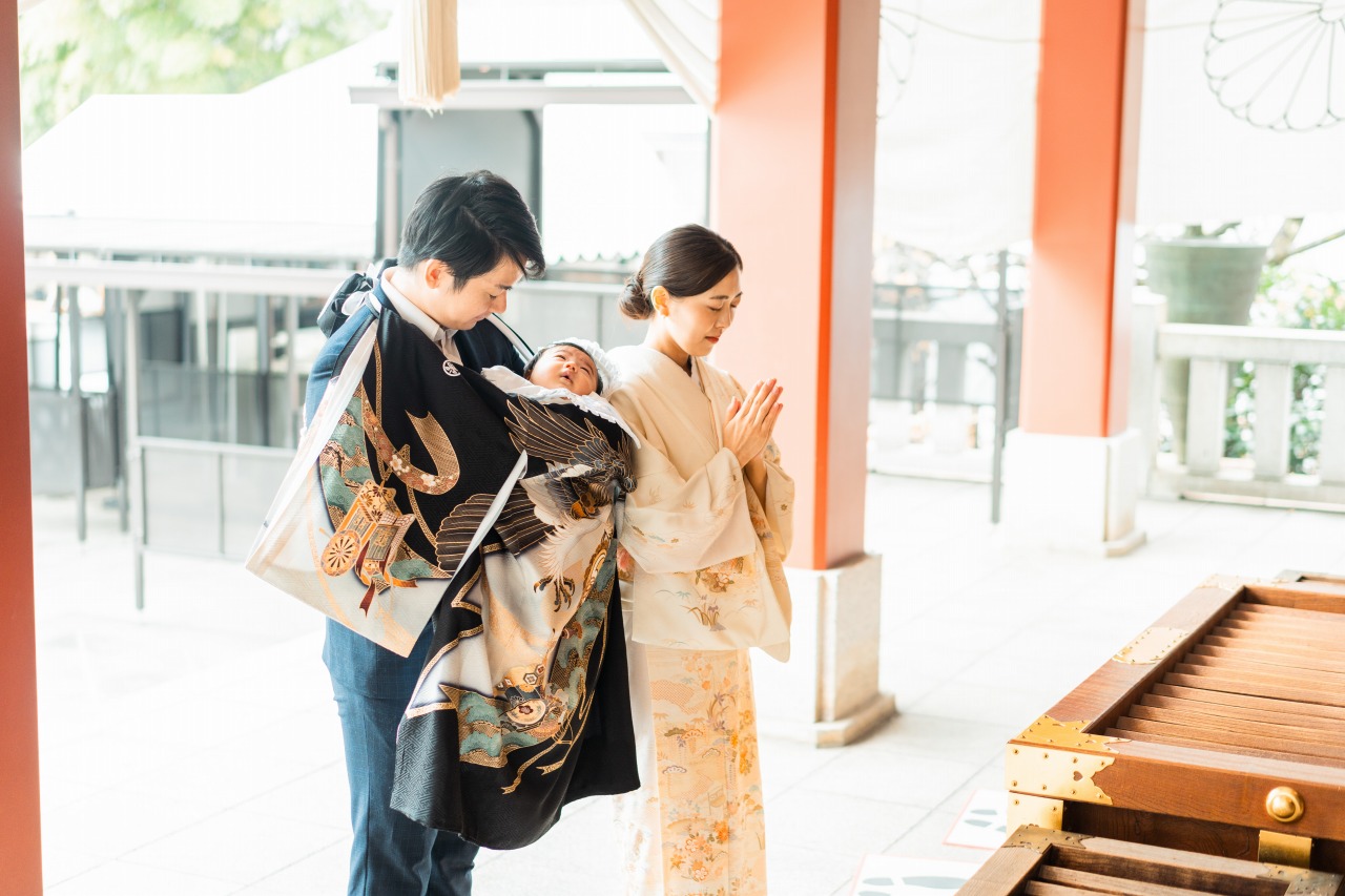 日枝神社 お宮参り お参りの姿の写真