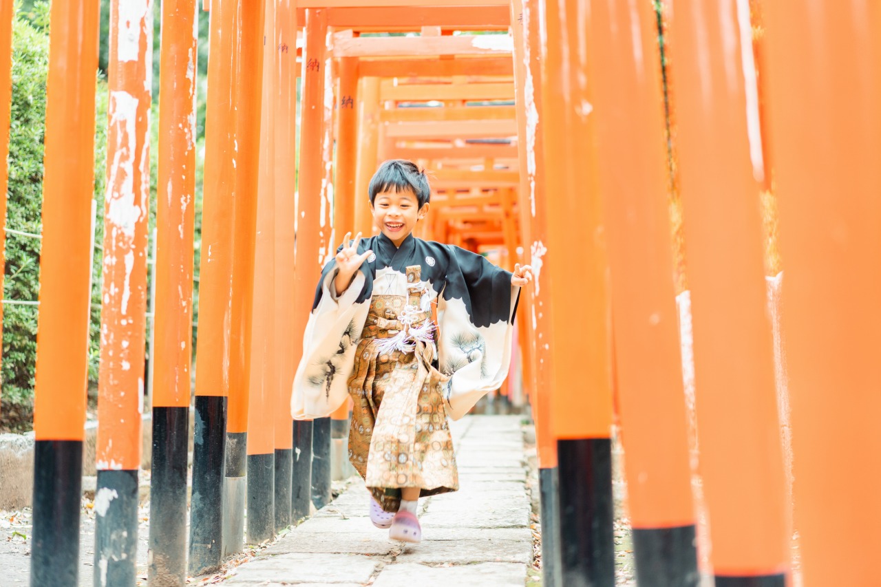 鳥居での七五三オフショット