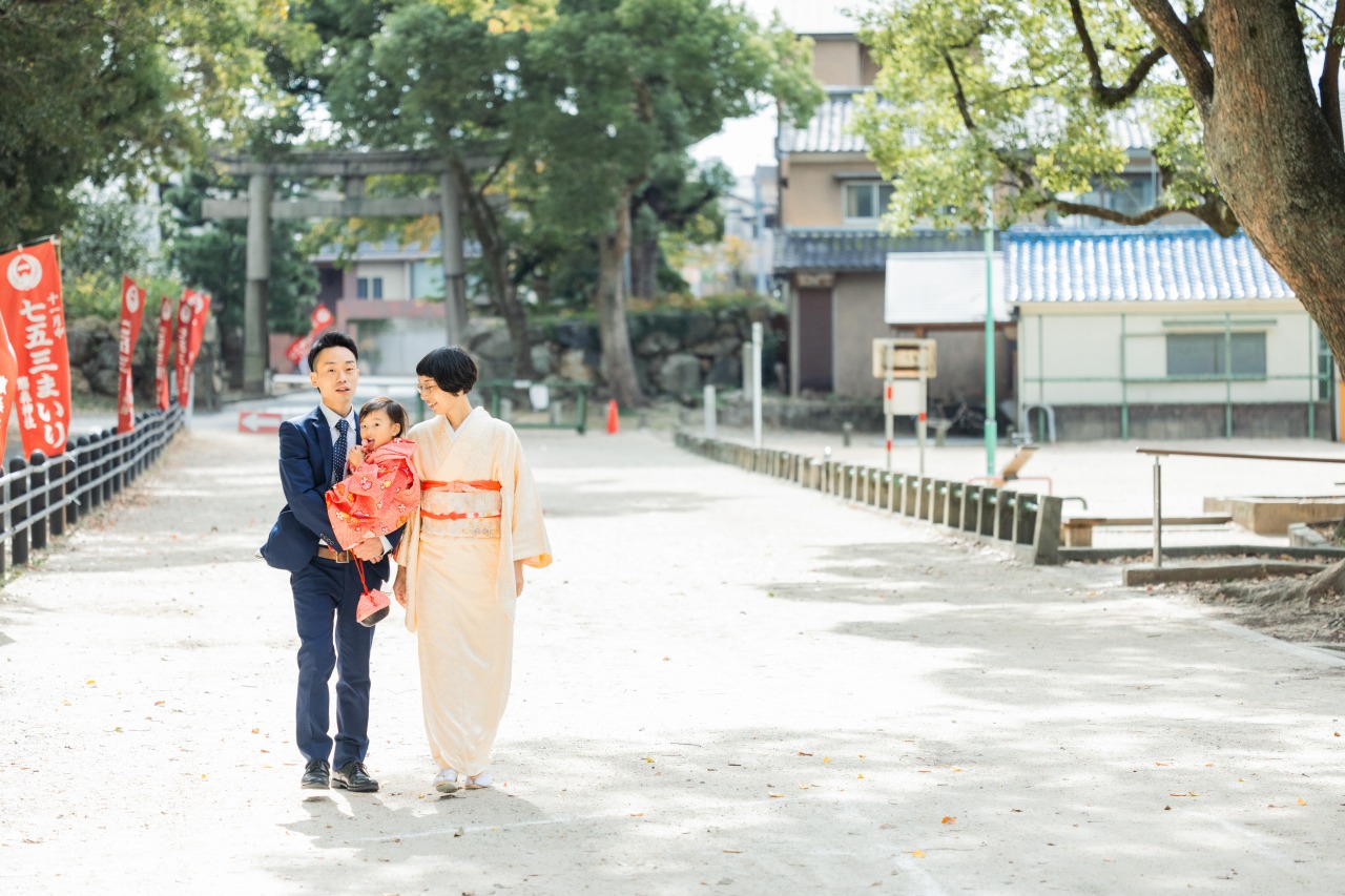 藤森神社参道での七五三写真